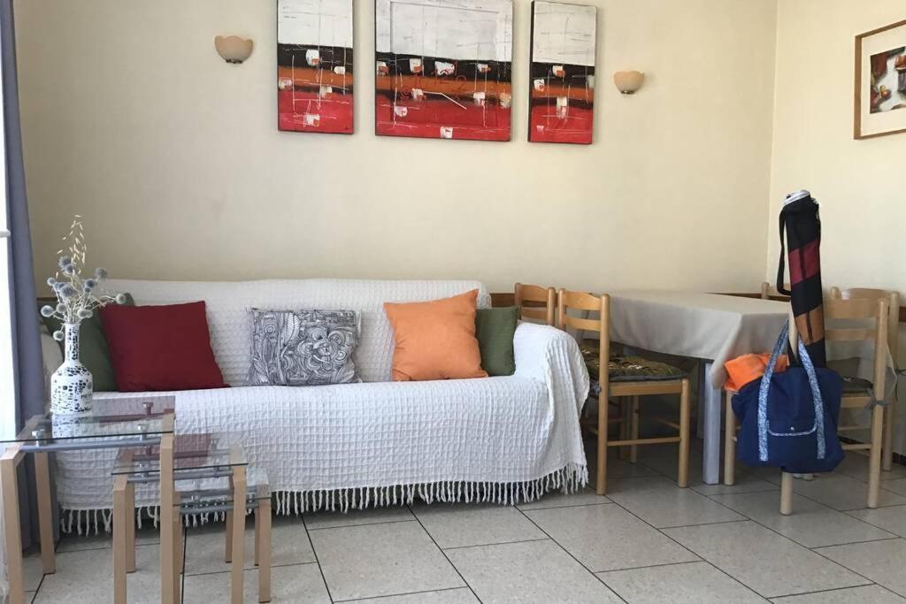 Des Vacances De Reve Apartment Fréjus Екстериор снимка